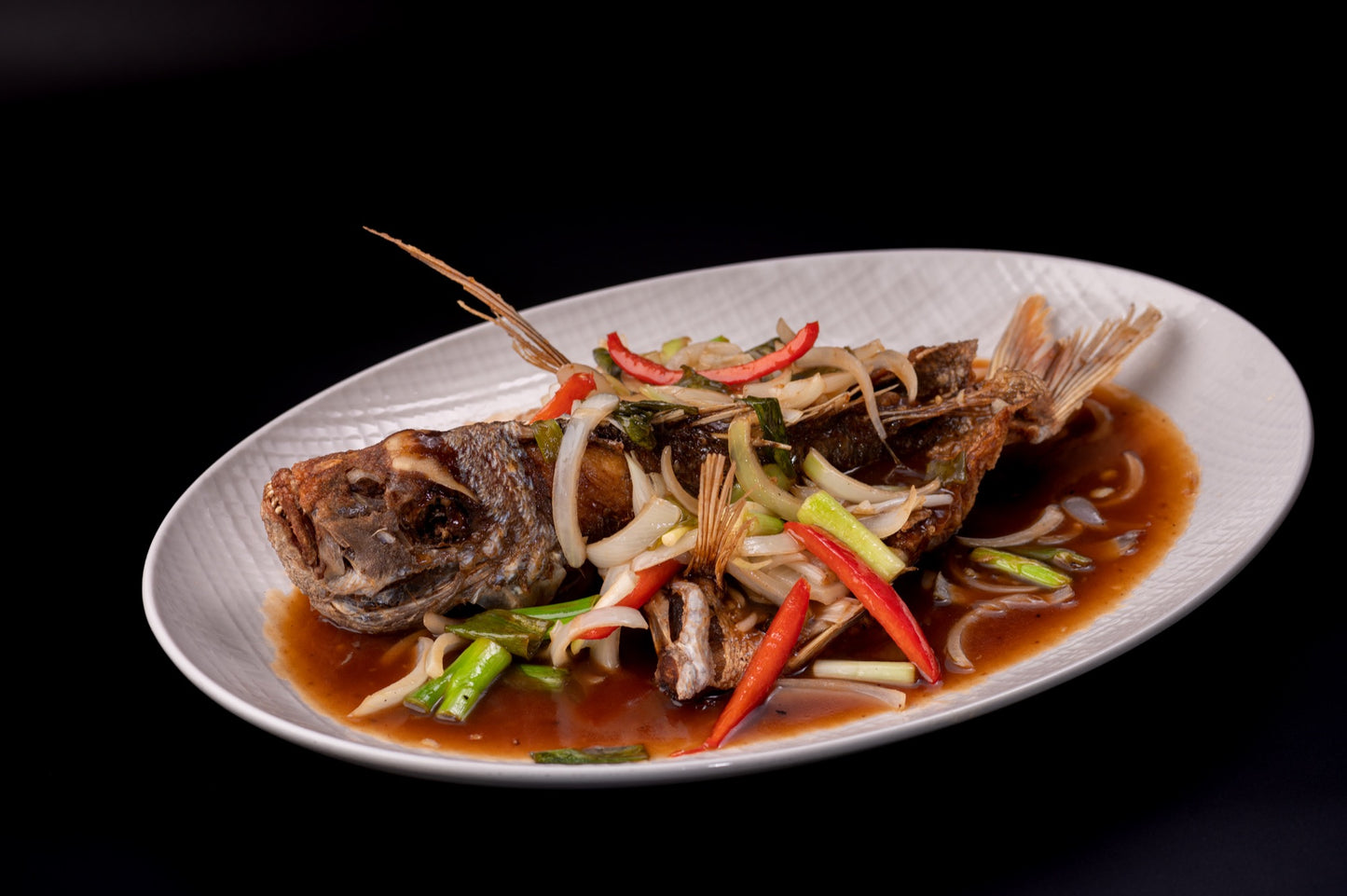 M20 - DEEP FRIED SNAPPER IN TAMARIND SAUCE - Love Asia Restaurant & Bar