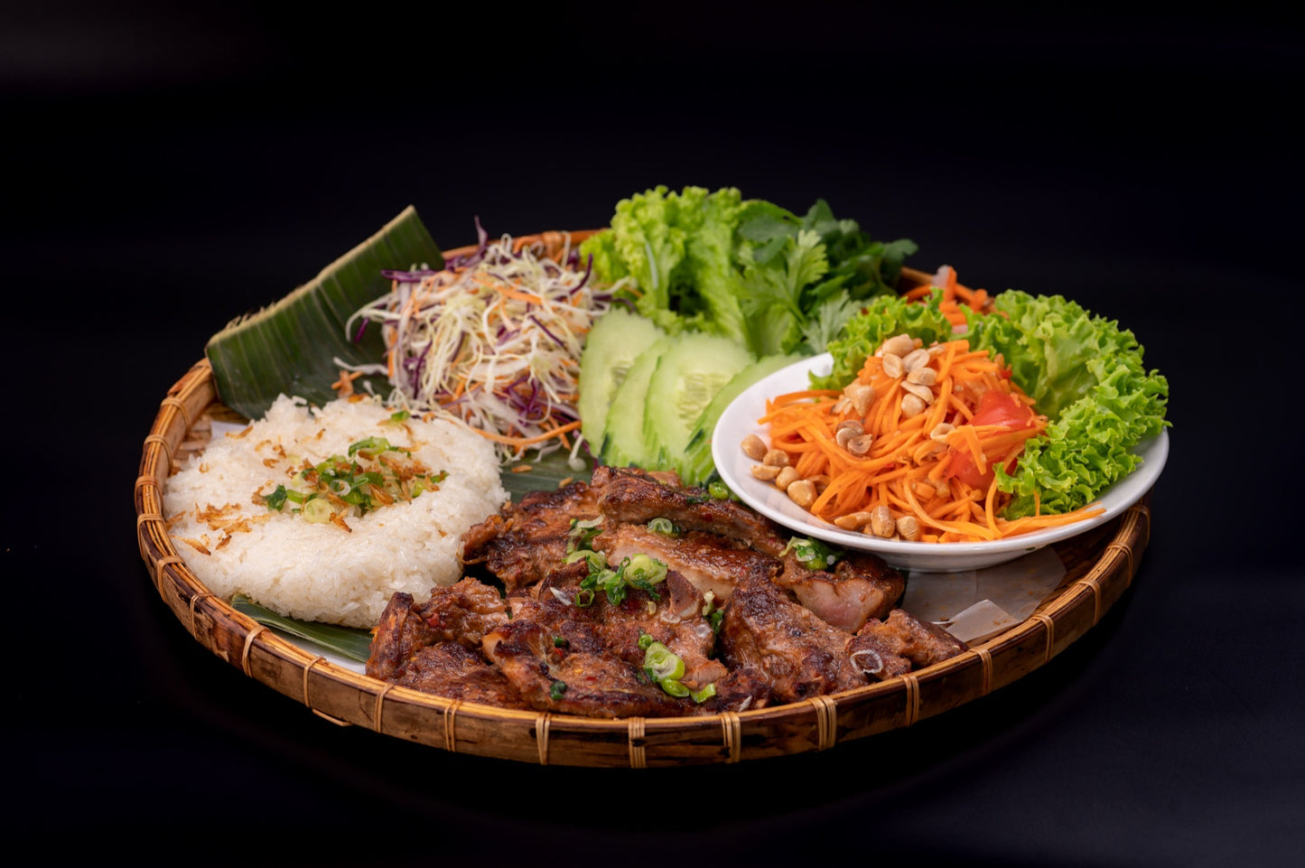 PL3 - SOM TUM PLATER - Love Asia Restaurant & Bar