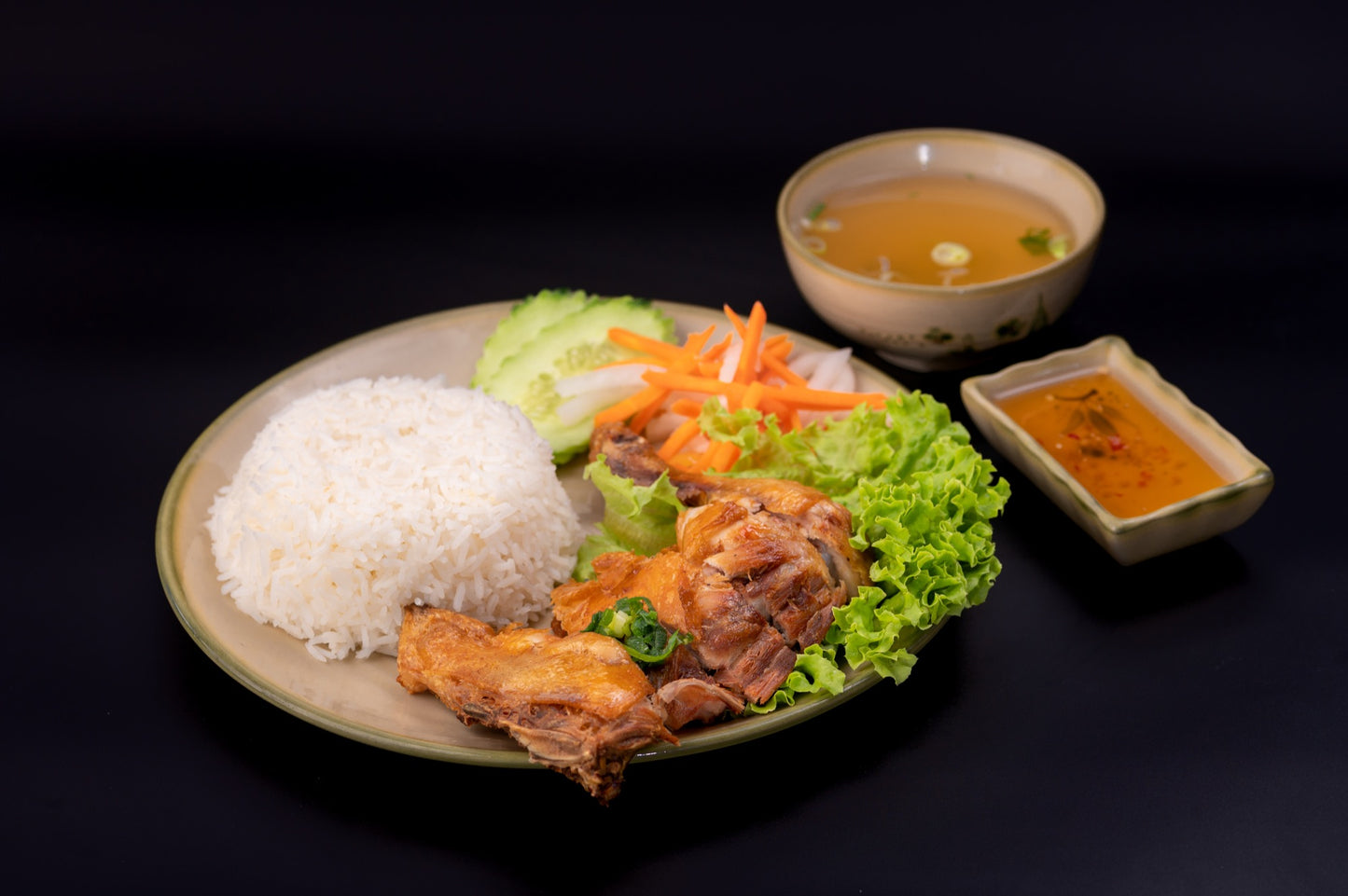 R3 - CRIPSPY SKIN WHOLE LEG CHICKEN ON RICE - Love Asia Restaurant & Bar