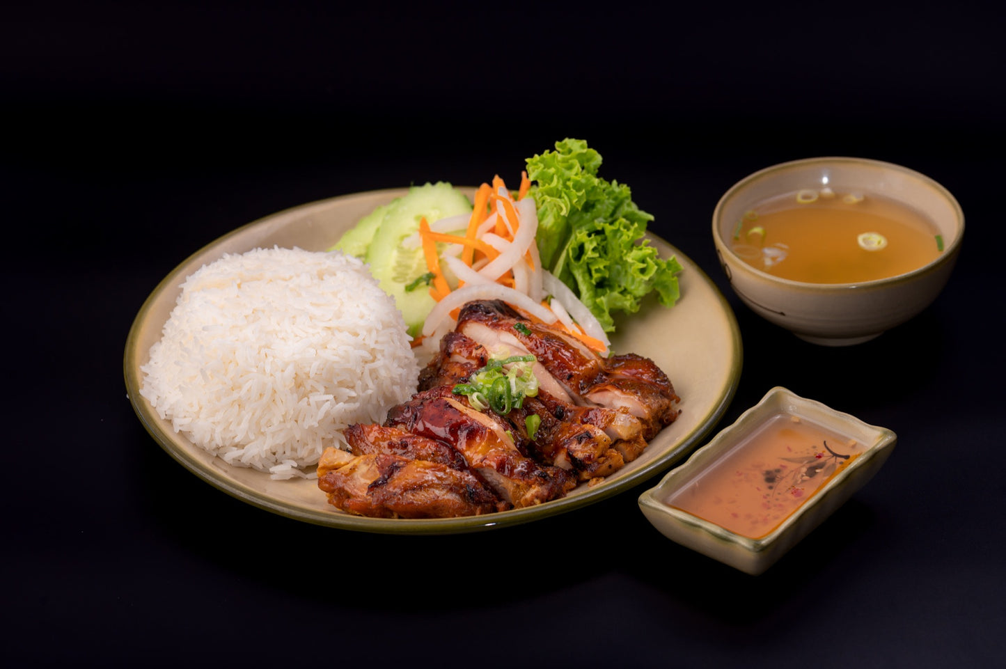 R5 - GRILLED LEMONGRASS CHICKEN ON RICE - Love Asia Restaurant & Bar