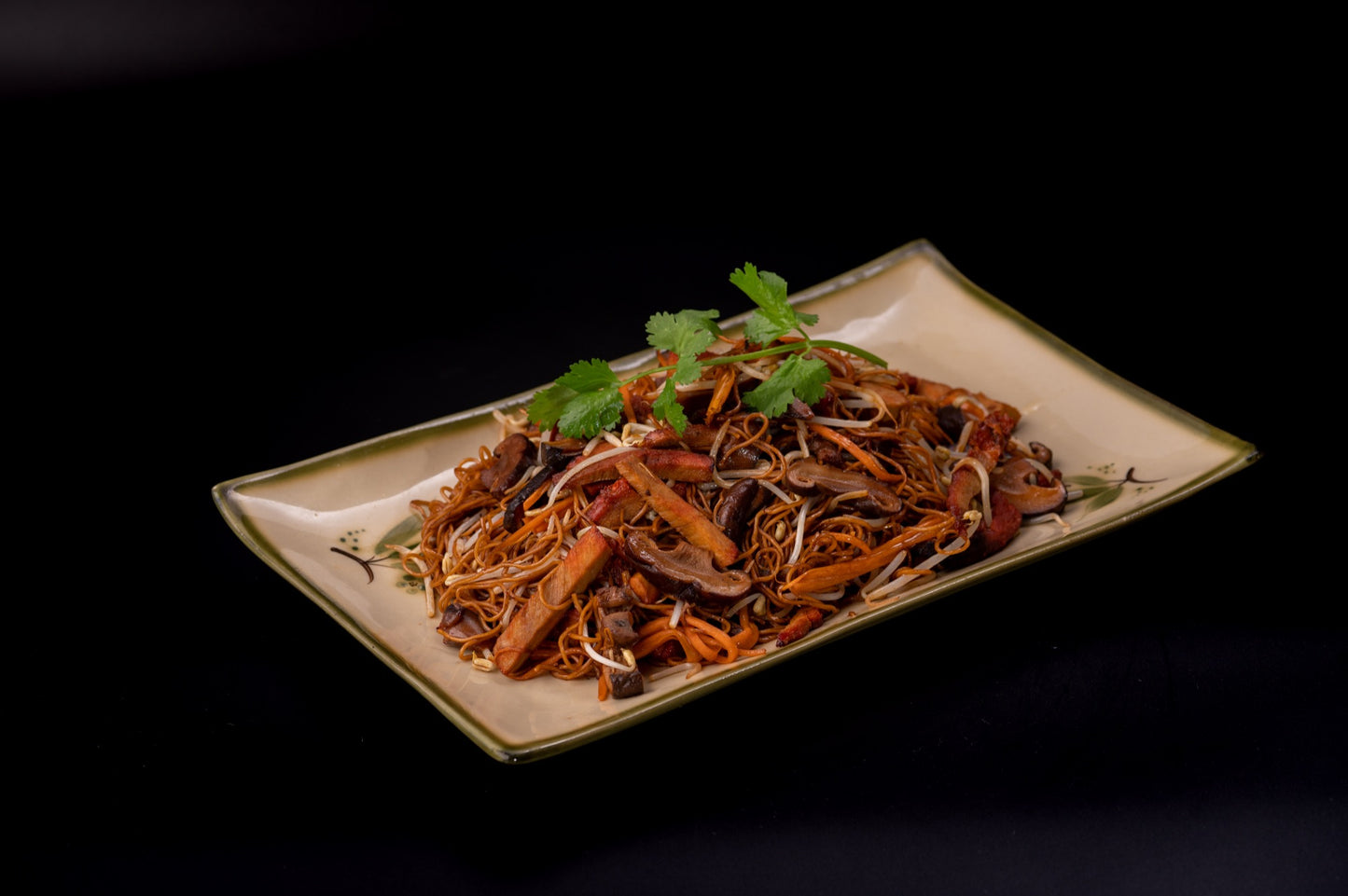 SF6 - STIR FRIED NOODLE HONG KONG STYLE - Love Asia Restaurant & Bar