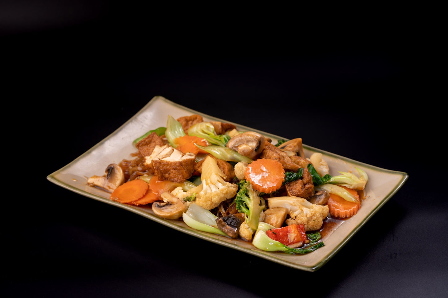 VG1 - STIR FRIED FLAT NOODLE WITH TOFU - Love Asia Restaurant & Bar