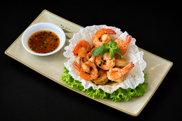 M38. SHRIMP WITH PASSIONFRUIT SAUCE