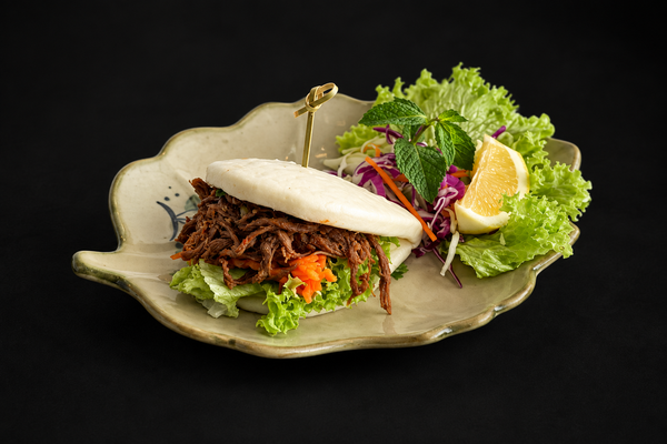 SR4. TACO BAO - PULLED BEEF