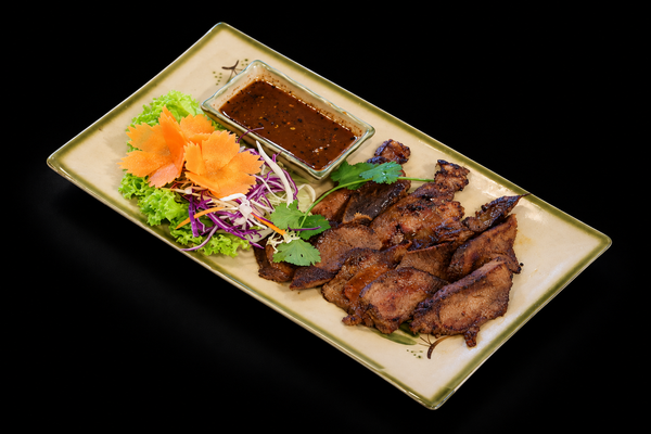 M14. THAI STYLE GRILLED BEEF TONGUE