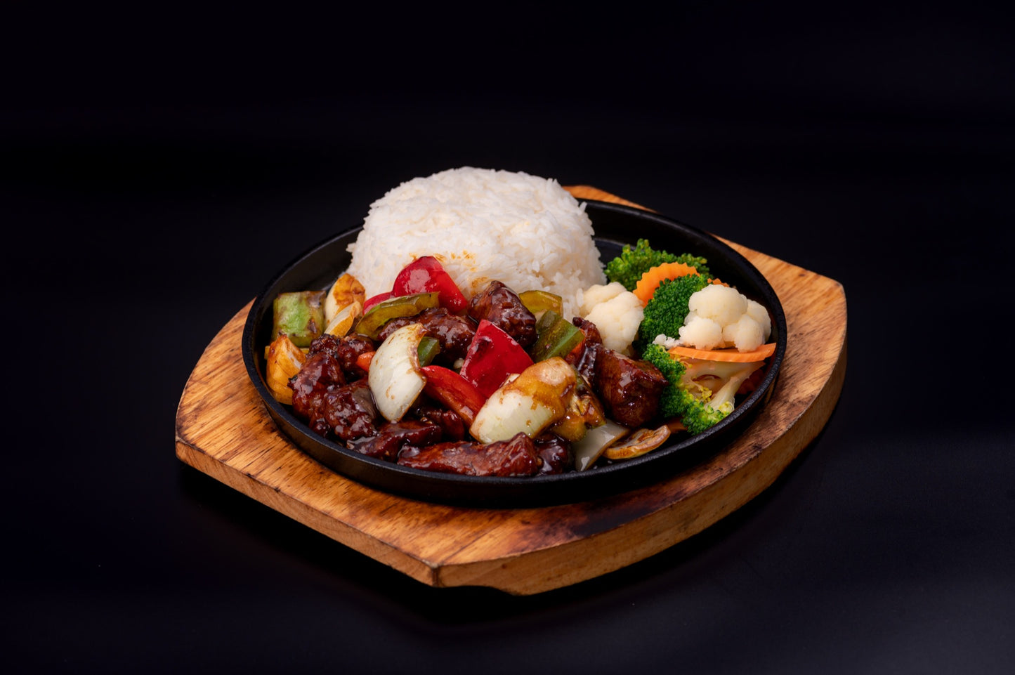 HP1 - CUBED BEEF ON RICE - Love Asia Restaurant & Bar
