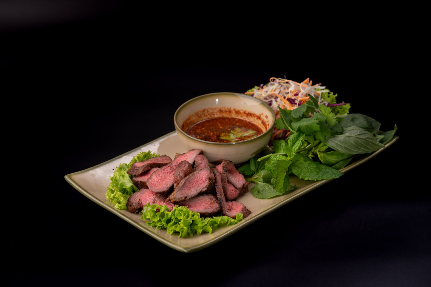M12 - NEAU YANG (GRILLED BEEF SIRLOIN) - Love Asia Restaurant & Bar