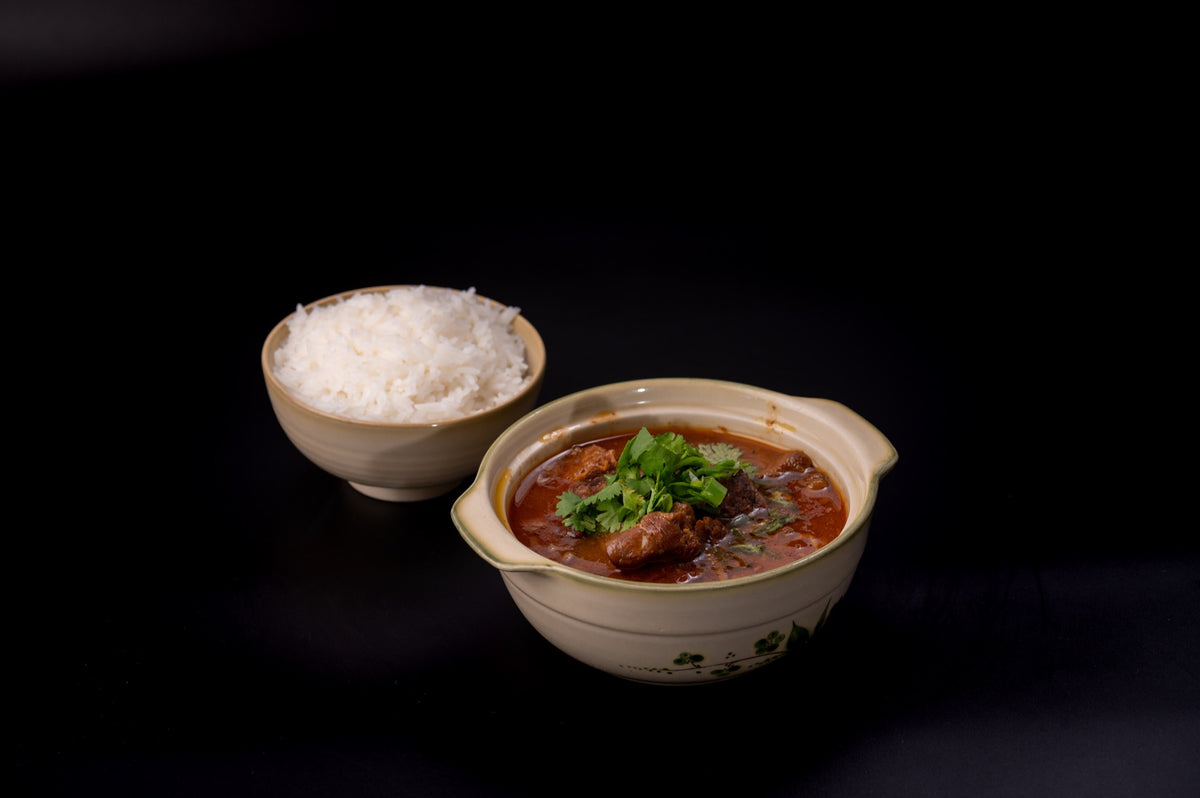 R8 - BEEF RENDANG (RICE/ ROTI) - Love Asia Restaurant & Bar